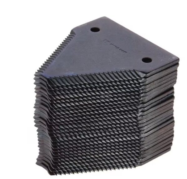 Combine Harvester Section finely Serrated (Box of 25) - Claas - Image 3